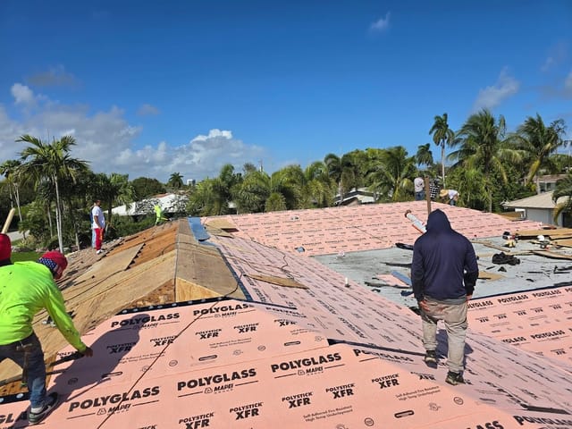 Martinez Roofing Miami logo